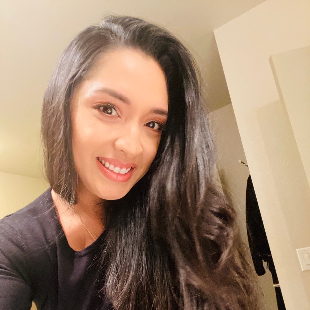 Meet your Posher, Cristal